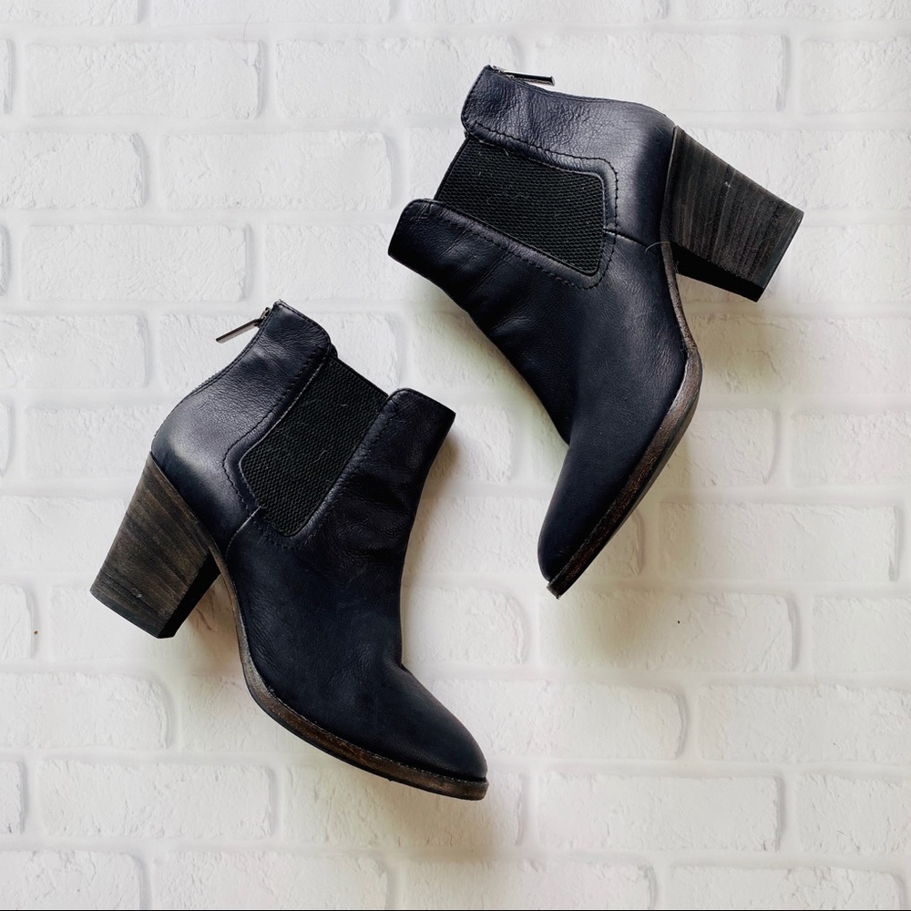 AQUATALIA Italian Designer Stacked Ankle Boots